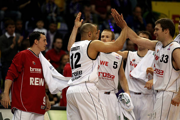 追梦路上最 追梦路上最